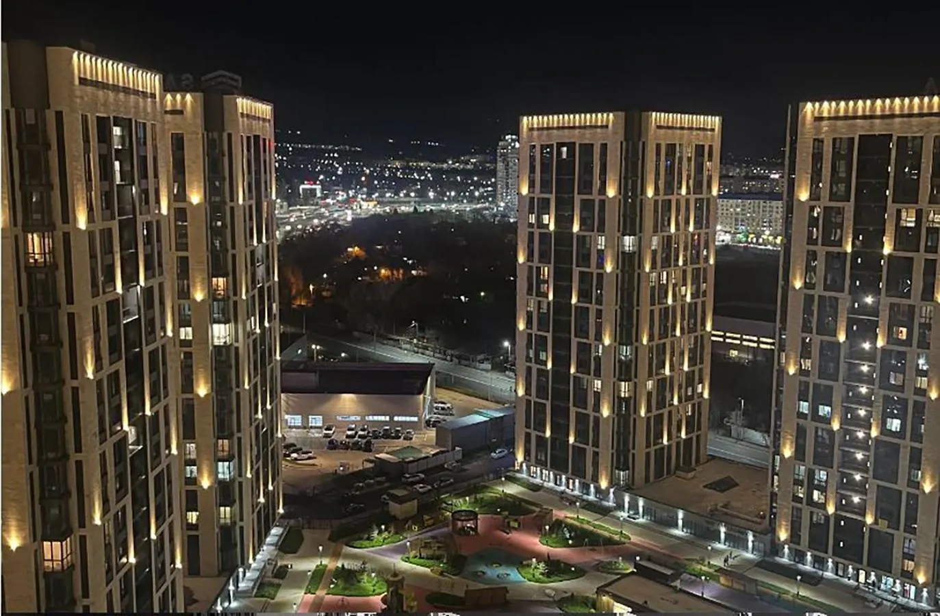 Apartment Luxurious Apartment, On A High Floor, With Mountain Views Almaty